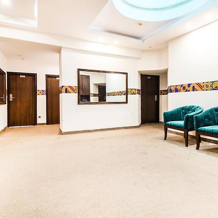 Fabhotel Le Monarque Csandígarh Kültér fotó